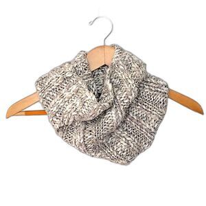 Beige Cream Off White Thick Chunky Knit Short Infinity Scarf